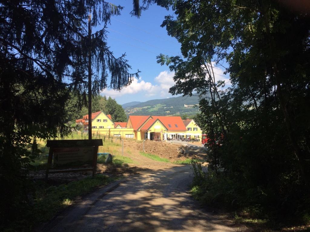 Hotel Restaurant Grune Au Пёллау Экстерьер фото